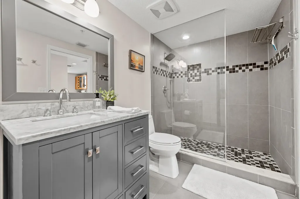 511 Lucerne Avenue Lake Worth Beach FL 33460