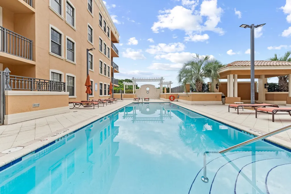 511 Lucerne Avenue Lake Worth Beach FL 33460