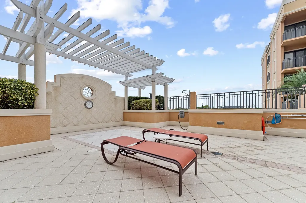 511 Lucerne Avenue Lake Worth Beach FL 33460