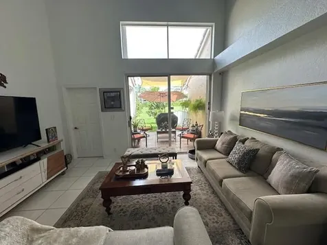 1113 SW 158th Avenue Pembroke Pines FL 33027