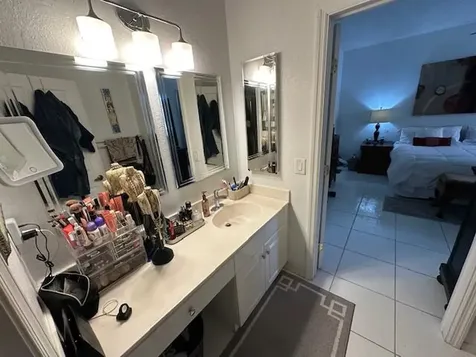 1113 SW 158th Avenue Pembroke Pines FL 33027