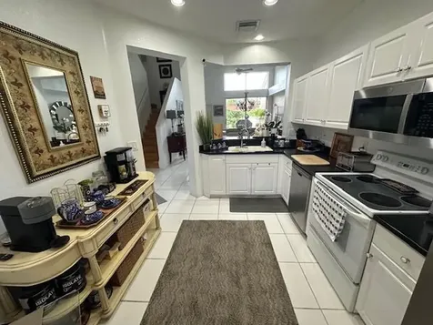 1113 SW 158th Avenue Pembroke Pines FL 33027