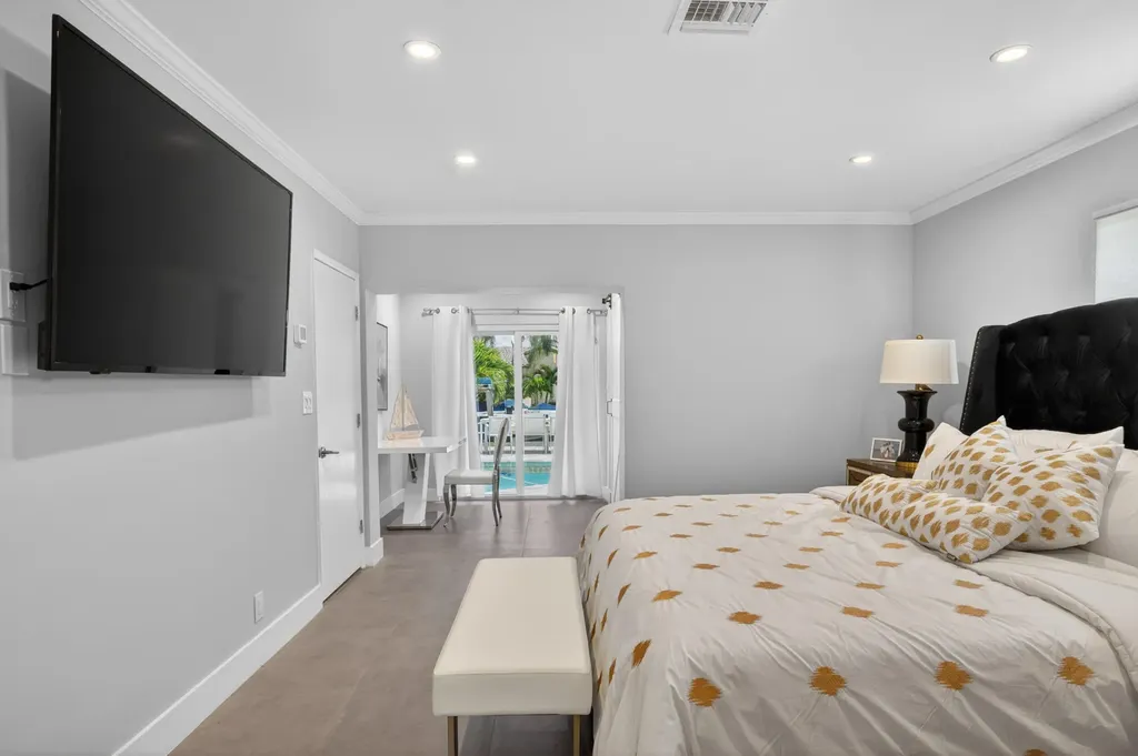 5136 NE 26th Avenue Fort Lauderdale FL 33308