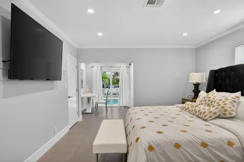 5136 NE 26th Avenue Fort Lauderdale FL 33308