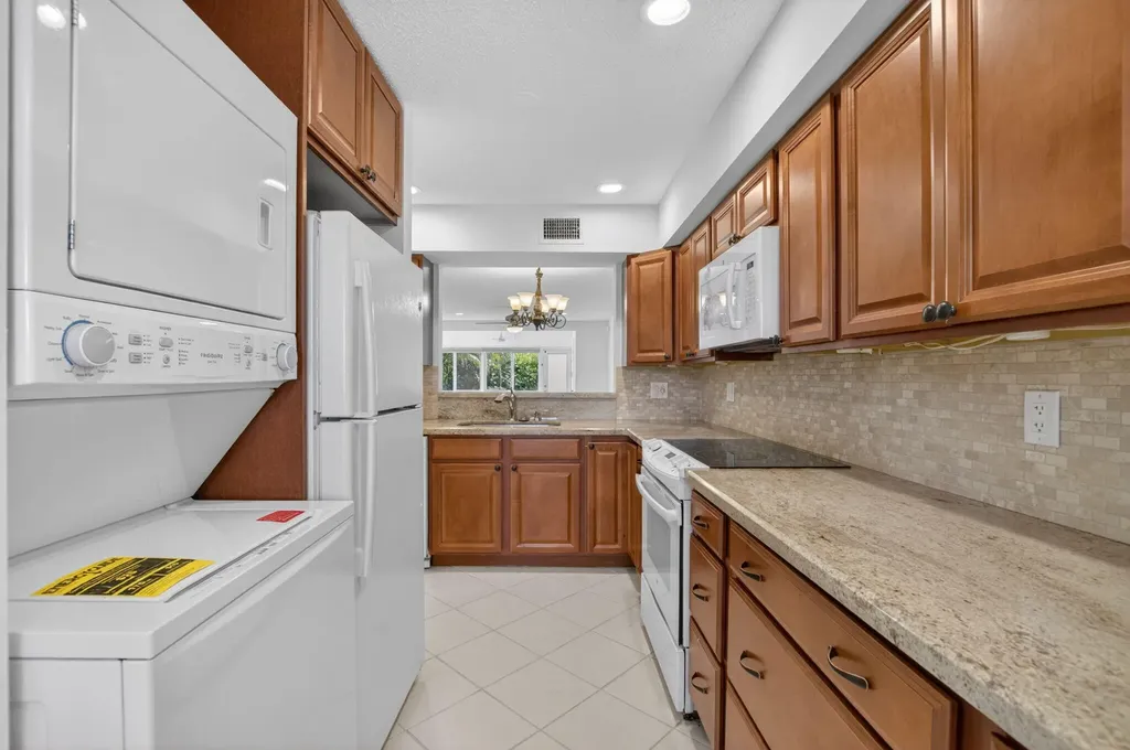13886 Vía Flora A Delray Beach FL 33484