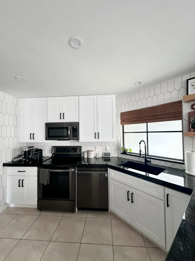 132 Weybridge Circle Royal Palm Beach FL 33411