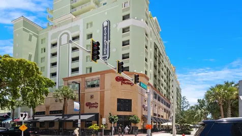 1000 SE 4th Street Fort Lauderdale FL 33301