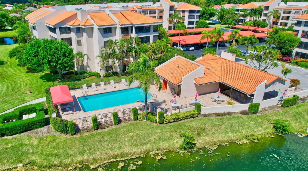 7520 La Paz Boulevard Boca Raton FL 33433