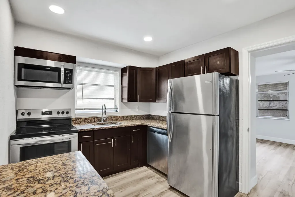 229 NE 26th Court Pompano Beach FL 33064