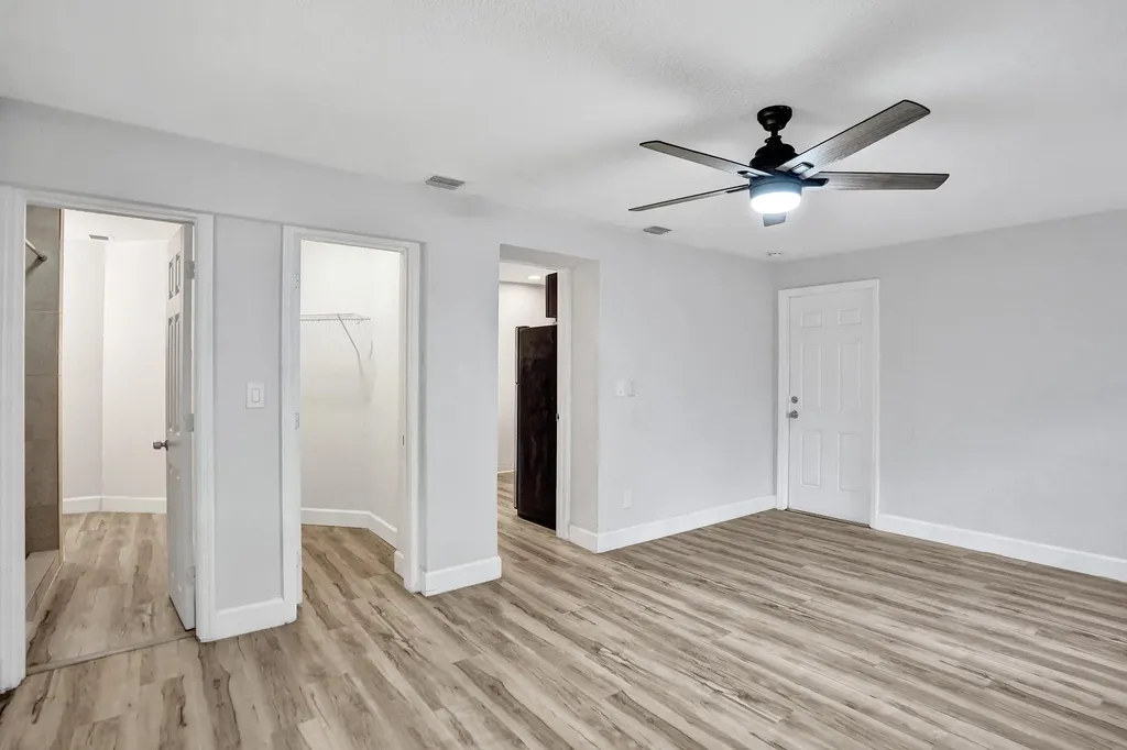 229 NE 26th Court Pompano Beach FL 33064
