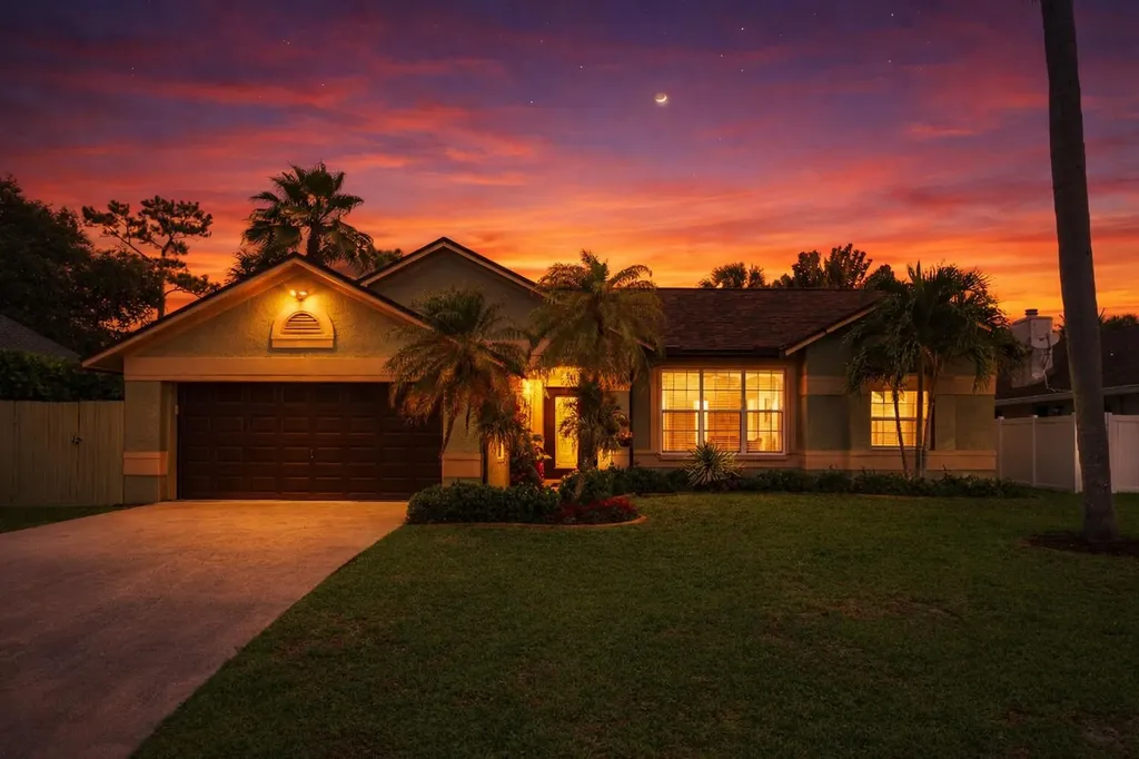 3663 Woods Walk Boulevard Wellington FL 33467