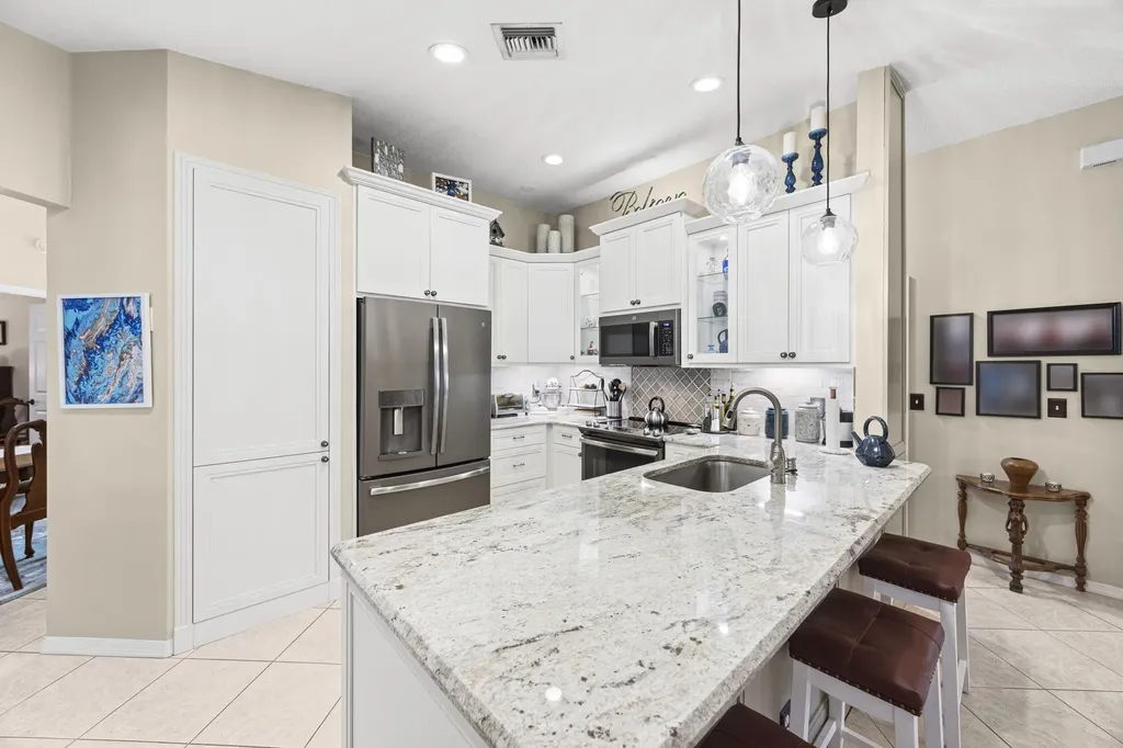 3663 Woods Walk Boulevard Wellington FL 33467
