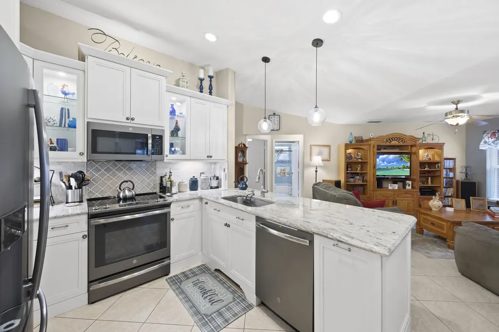3663 Woods Walk Boulevard Wellington FL 33467