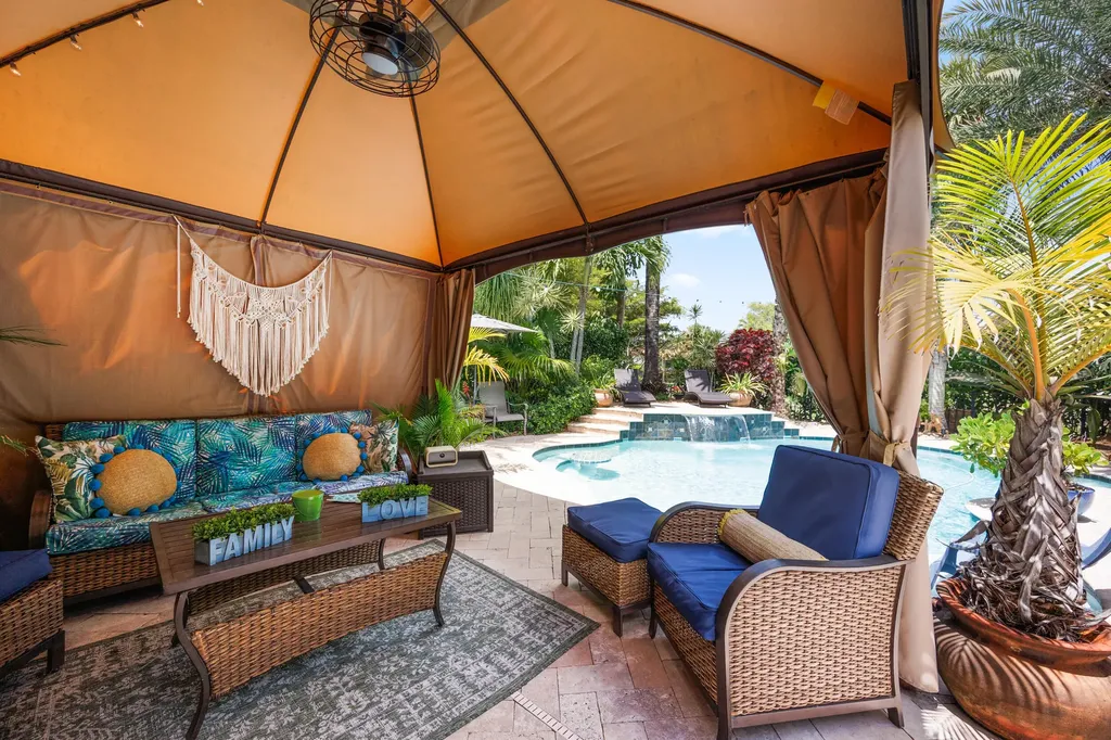 3663 Woods Walk Boulevard Wellington FL 33467