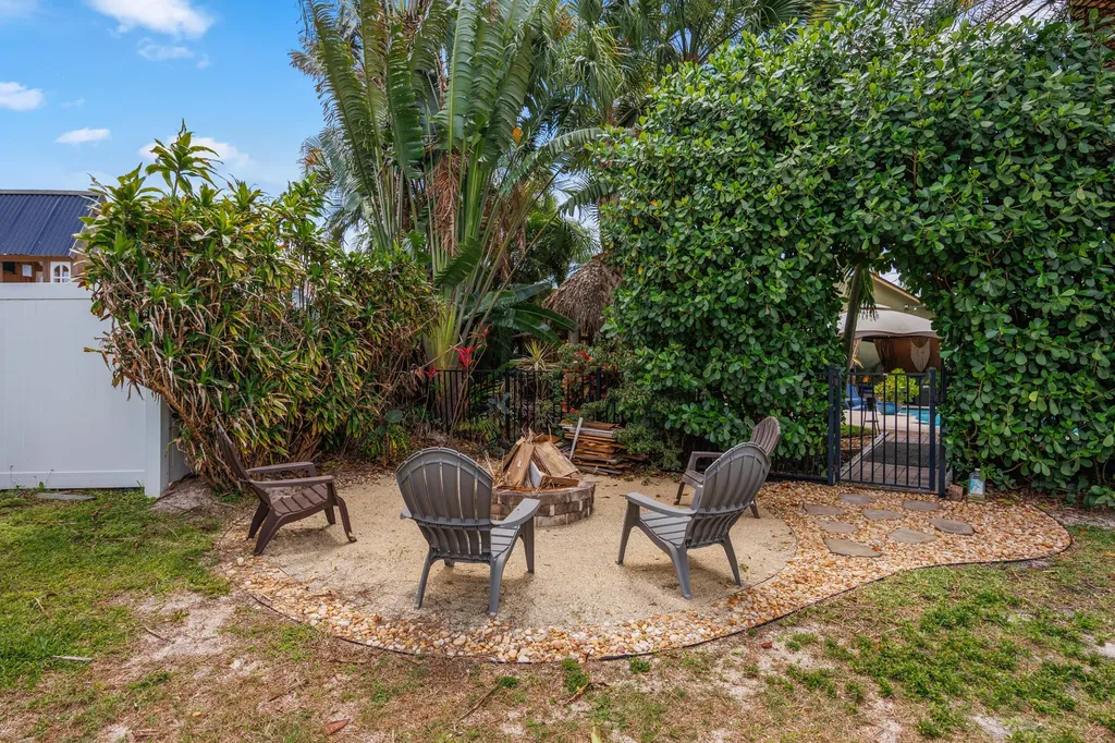3663 Woods Walk Boulevard Wellington FL 33467