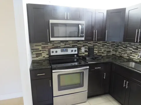 335 Pine Ridge Circle Greenacres FL 33463