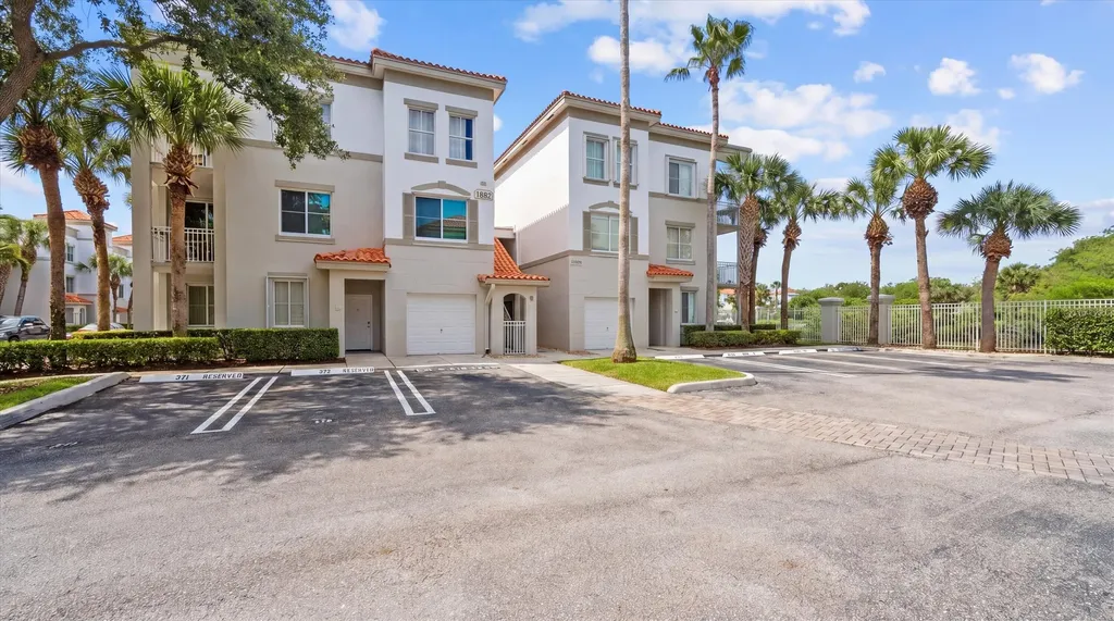 11023 Legacy Lane Palm Beach Gardens FL 33410