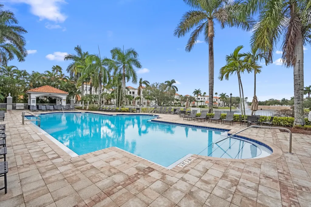 11023 Legacy Lane Palm Beach Gardens FL 33410