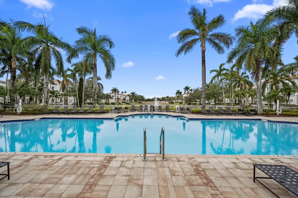 11023 Legacy Lane Palm Beach Gardens FL 33410