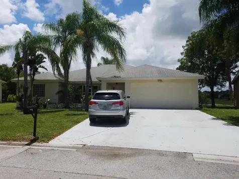 1488 Fairway Circle Greenacres FL 33413
