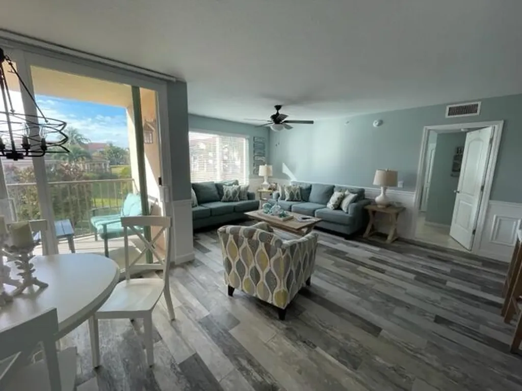 110 Villa Circle Boynton Beach FL 33435