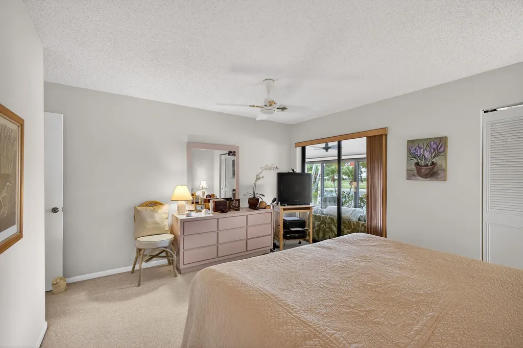 4934 Sable Pine Circle West Palm Beach FL 33417