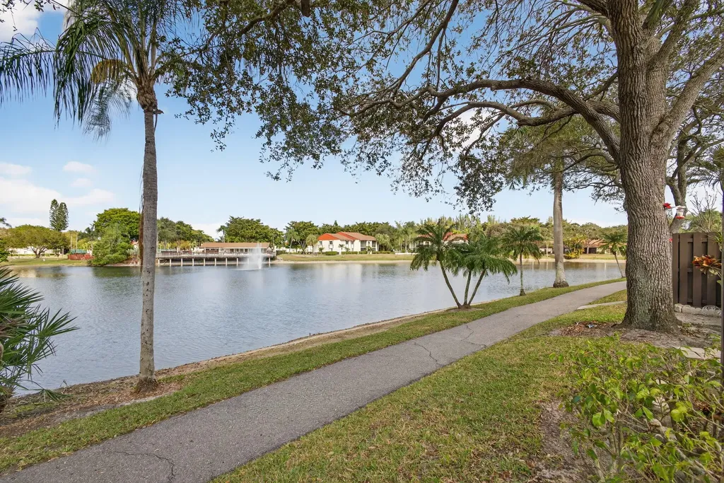 4934 Sable Pine Circle West Palm Beach FL 33417