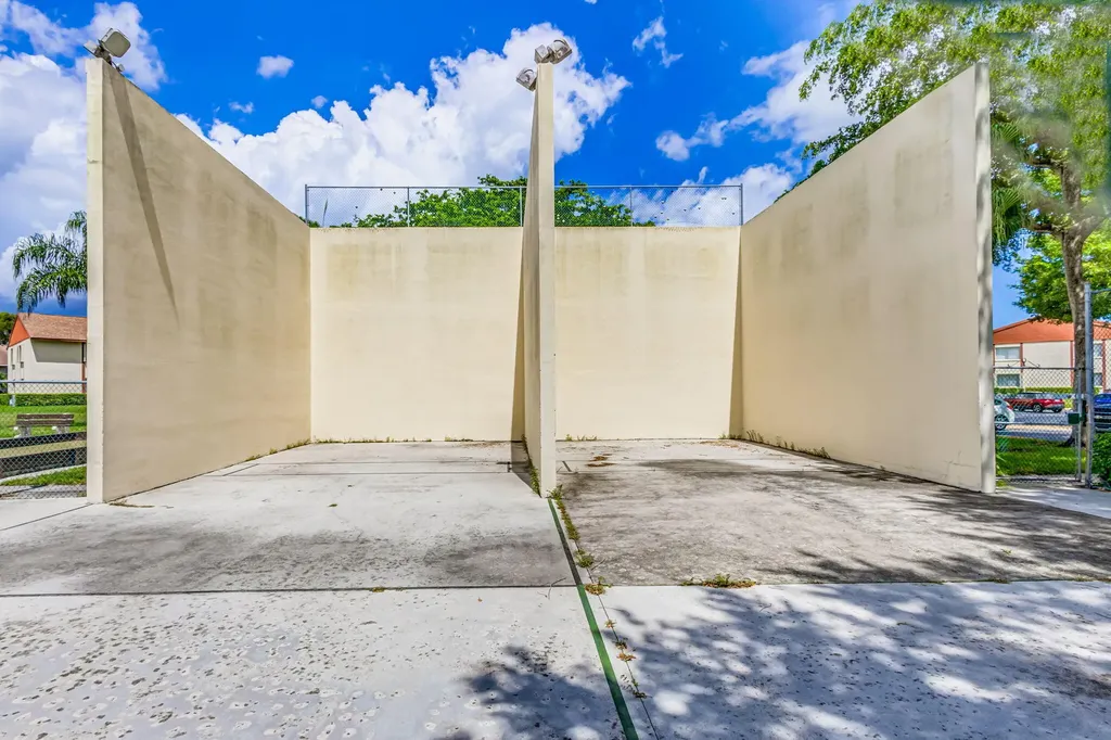 4934 Sable Pine Circle West Palm Beach FL 33417