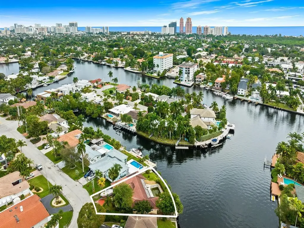 2212 NE 17th Place Fort Lauderdale FL 33305