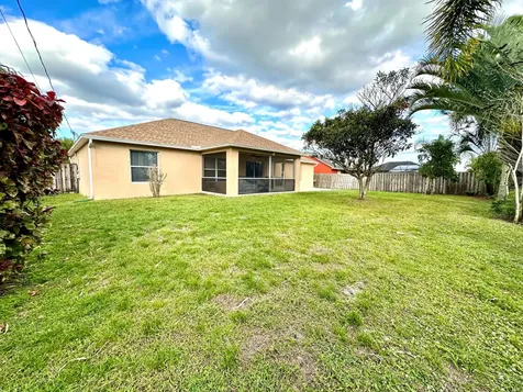 174 SW Sea Lion Road Port St Lucie FL 34953
