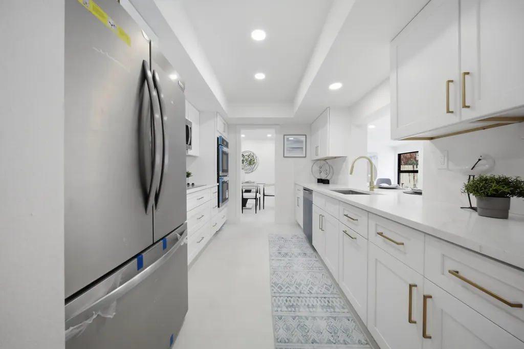 5121 NE 17th Terrace Fort Lauderdale FL 33334