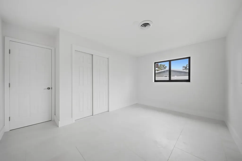 5121 NE 17th Terrace Fort Lauderdale FL 33334