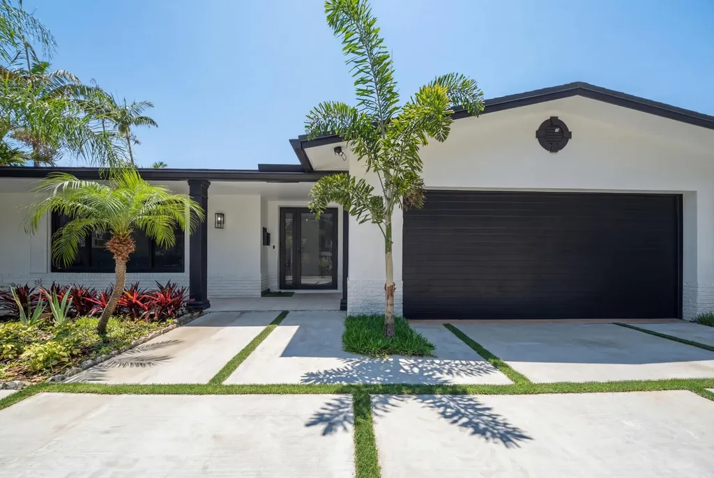 5121 NE 17th Terrace Fort Lauderdale FL 33334