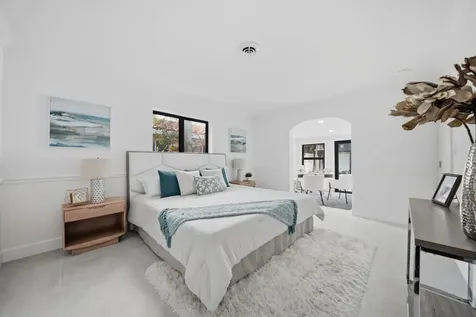 5121 NE 17th Terrace Fort Lauderdale FL 33334