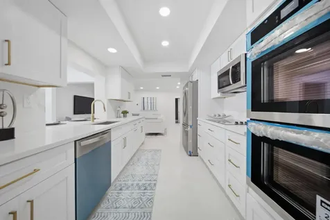 5121 NE 17th Terrace Fort Lauderdale FL 33334
