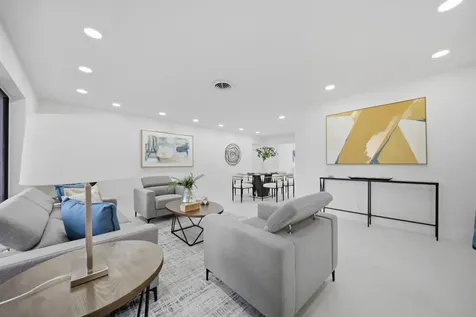 5121 NE 17th Terrace Fort Lauderdale FL 33334