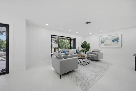5121 NE 17th Terrace Fort Lauderdale FL 33334