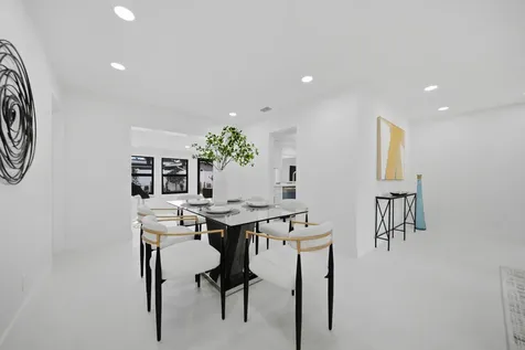 5121 NE 17th Terrace Fort Lauderdale FL 33334