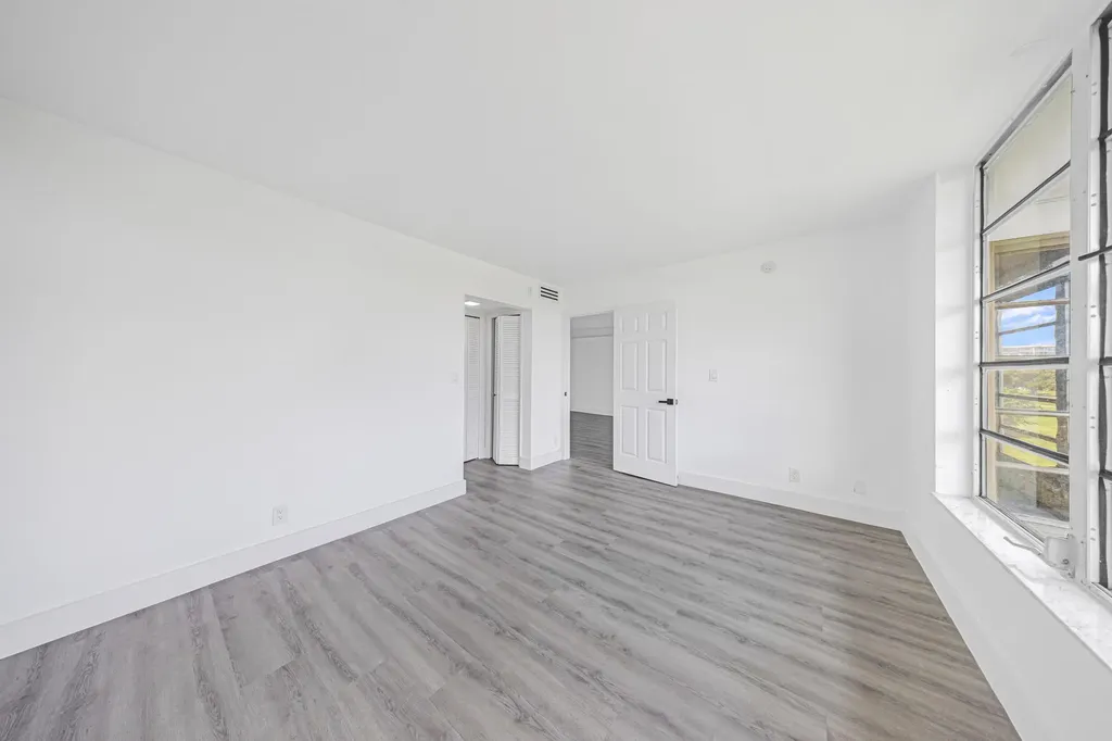 3151 S Palm Aire Drive Pompano Beach FL 33069
