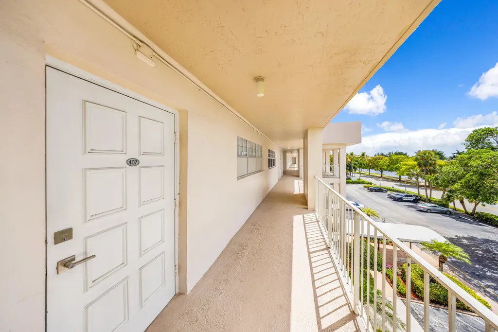 3151 S Palm Aire Drive Pompano Beach FL 33069