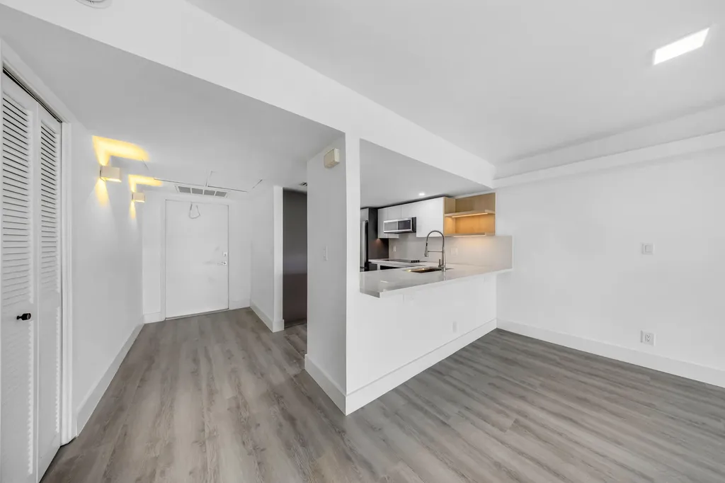 3151 S Palm Aire Drive Pompano Beach FL 33069