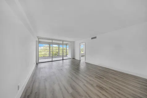 3151 S Palm Aire Drive Pompano Beach FL 33069