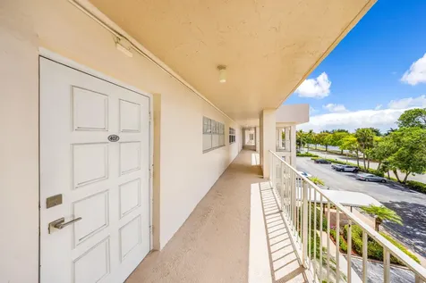 3151 S Palm Aire Drive Pompano Beach FL 33069