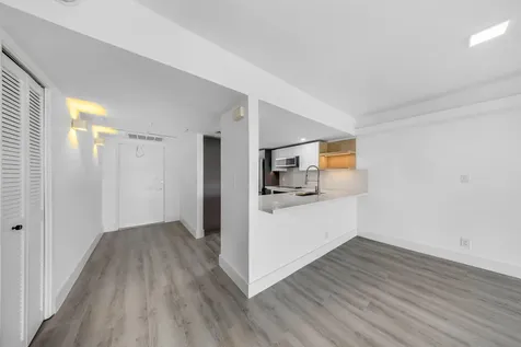 3151 S Palm Aire Drive Pompano Beach FL 33069