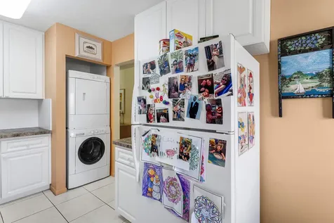 29 Stratford Lane West Boynton Beach FL 33436