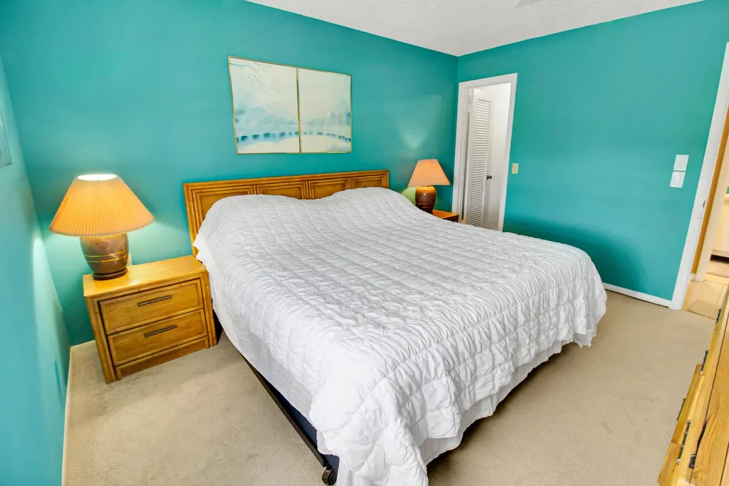 525 Capri K Delray Beach FL 33484