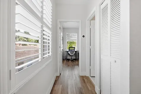 1830 Harbor View Circle Weston FL 33327