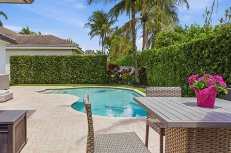 1830 Harbor View Circle Weston FL 33327