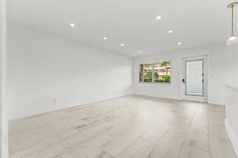 308 Preston H Boca Raton FL 33434