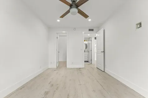 308 Preston H Boca Raton FL 33434